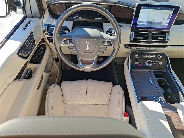 Used 2019 Lincoln Navigator Reserve w/ Cargo Package image 11