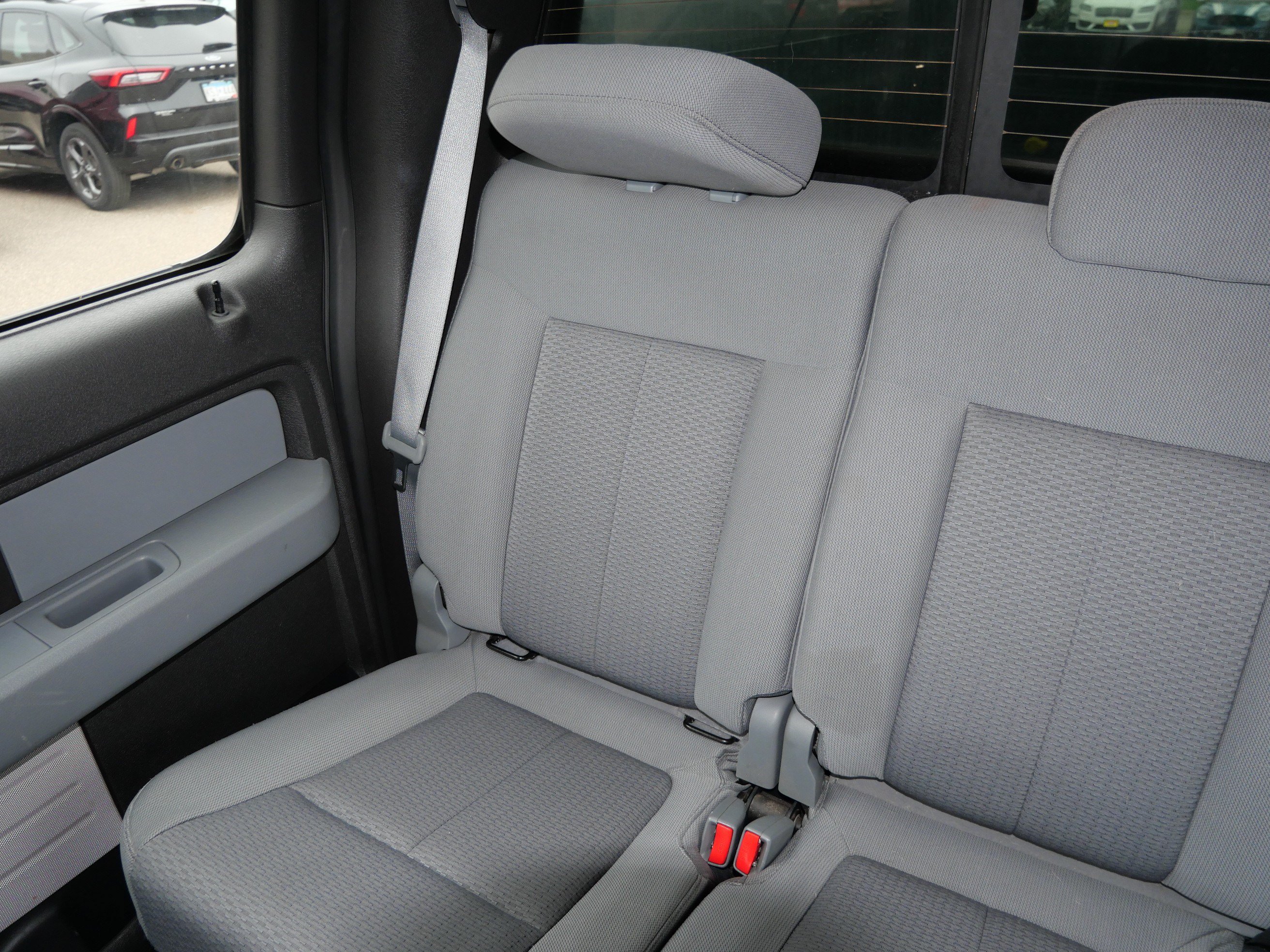 Used 2014 Ford F150 XLT w/ Equipment Group 302A Luxury AWD/4WD image 12