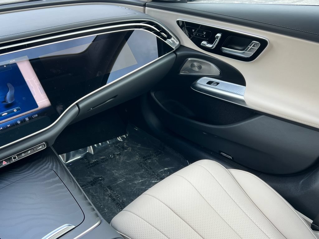 New 2026 Mercedes-Benz E 350 4MATIC Sedan image 36