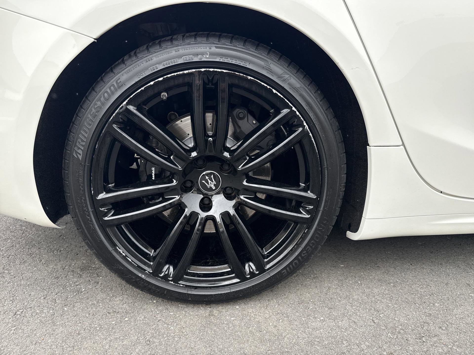 Used 2023 Maserati Ghibli Modena Q4 image 32