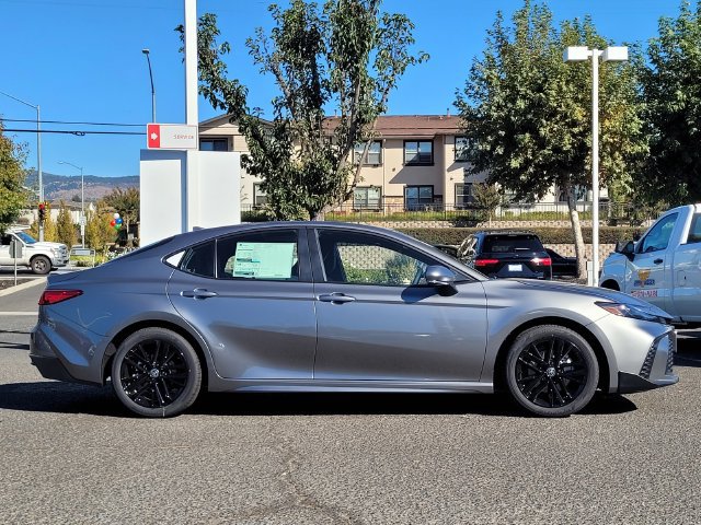 New 2026 Toyota Camry SE w/ Convenience Package FWD image 4