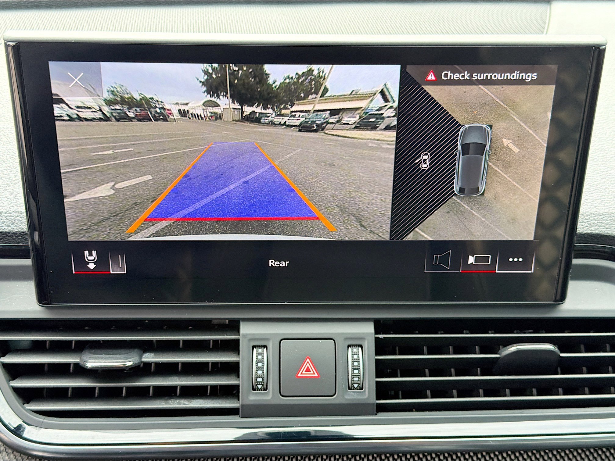 Used 2023 Audi SQ5 Premium Plus image 34