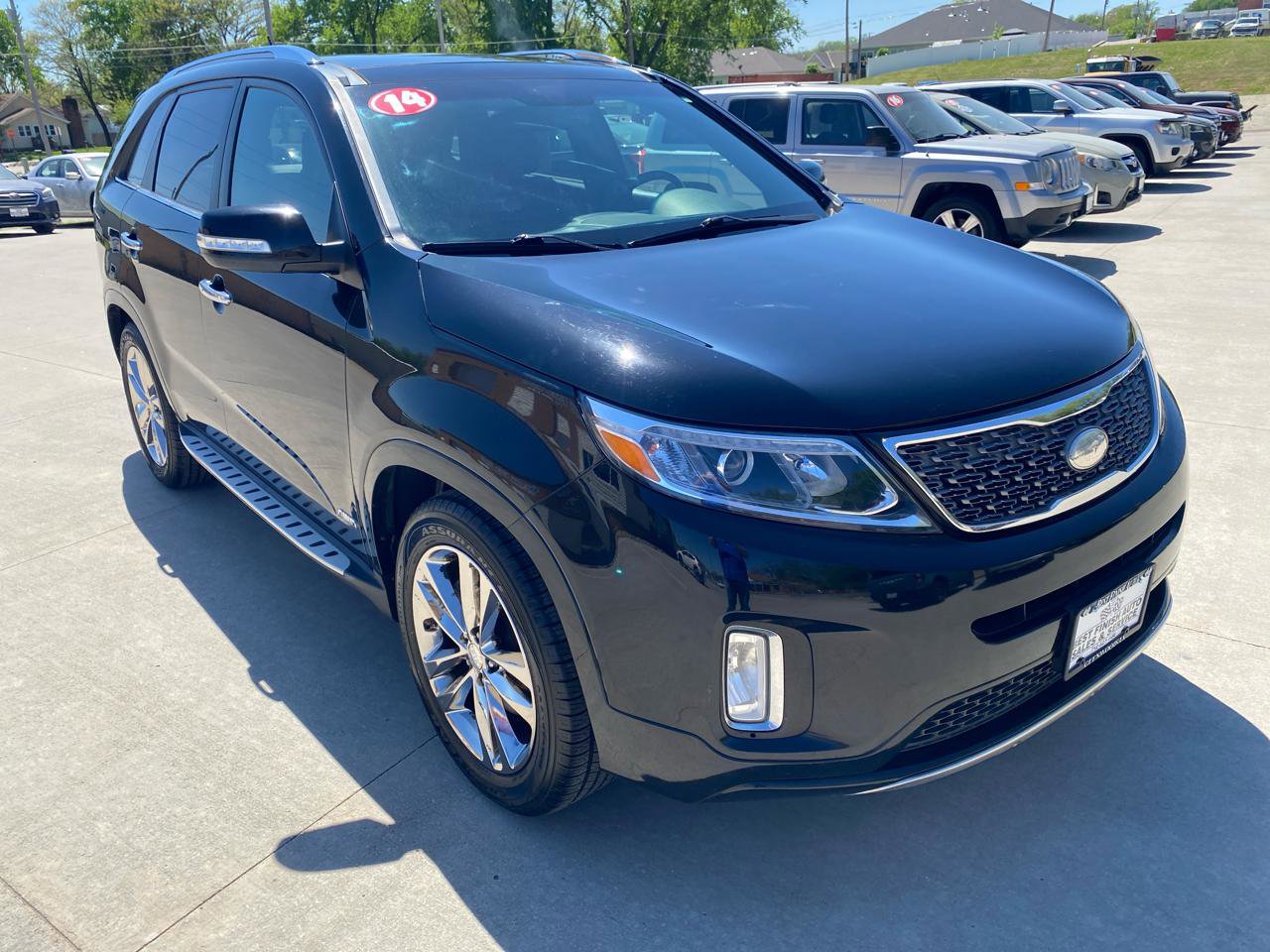 Used 2014 Kia Sorento SX w/ 3rd Row Package AWD/4WD image 4