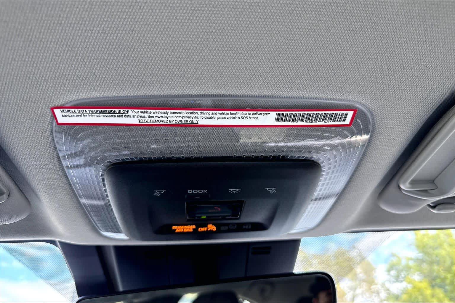 Certified 2024 Toyota Prius XLE FWD image 31