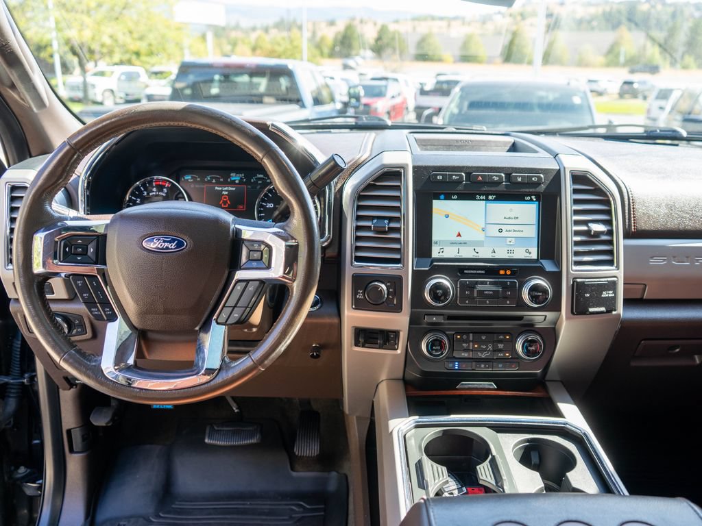 Used 2018 Ford F350 King Ranch w/ King Ranch Ultimate Package AWD/4WD image 16