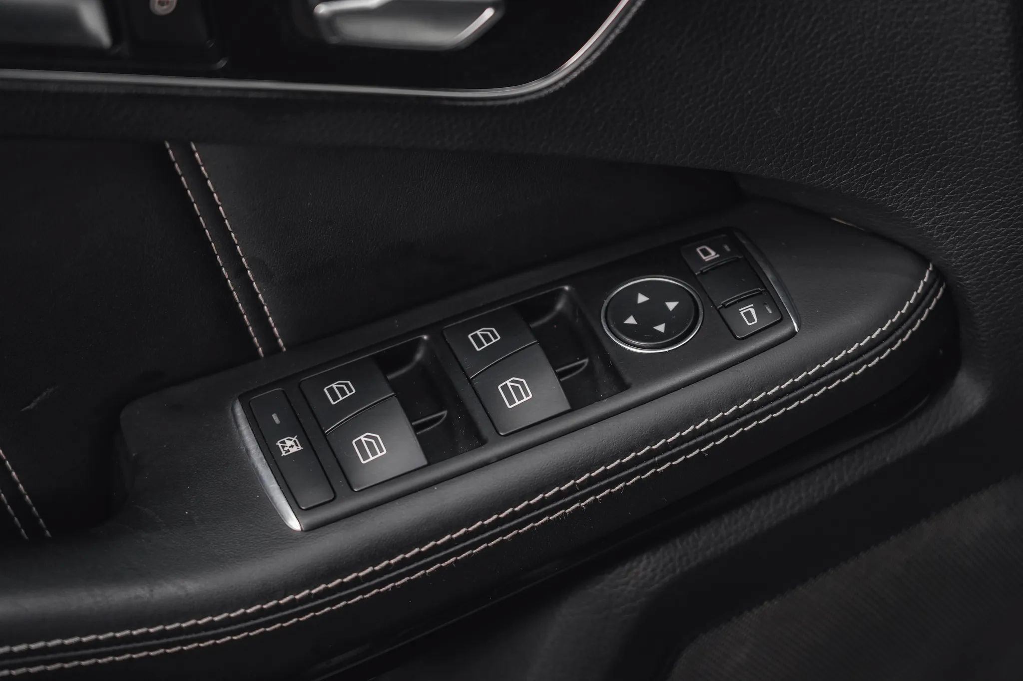 Used 2014 Mercedes-Benz E 63 AMG S-Model image 37