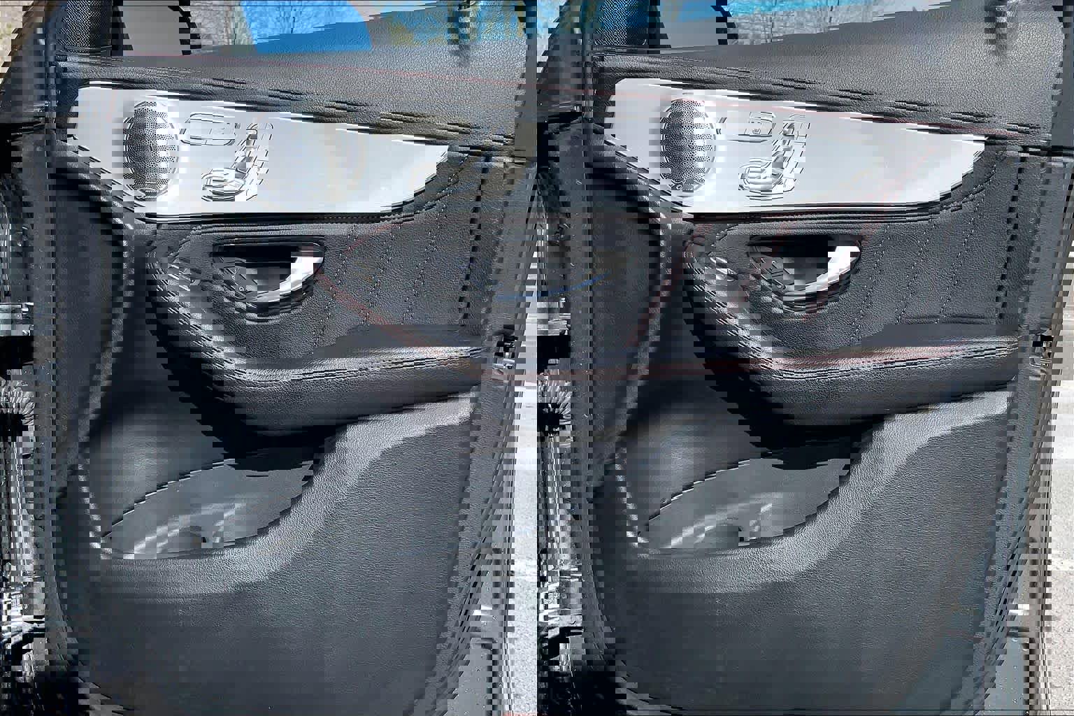 Used 2019 Mercedes-Benz GLC 43 AMG 4MATIC Coupe image 23