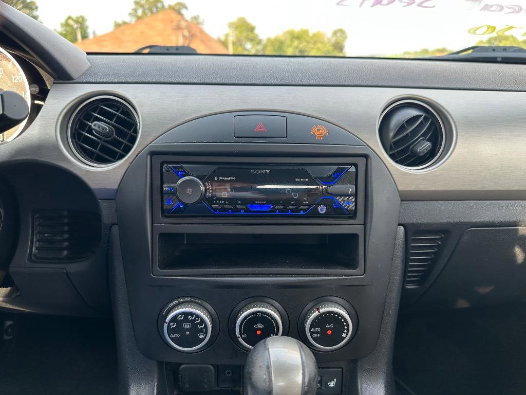 Used 2011 MAZDA MX-5 Miata Grand Touring w/ Premium Pkg image 7