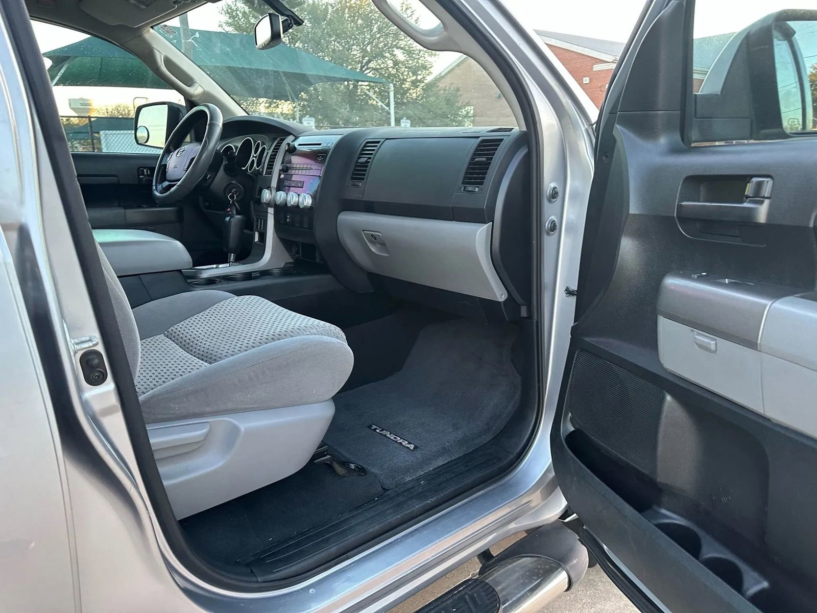 Used 2012 Toyota Tundra 2WD Double Cab w/ SR5 Pkg image 26