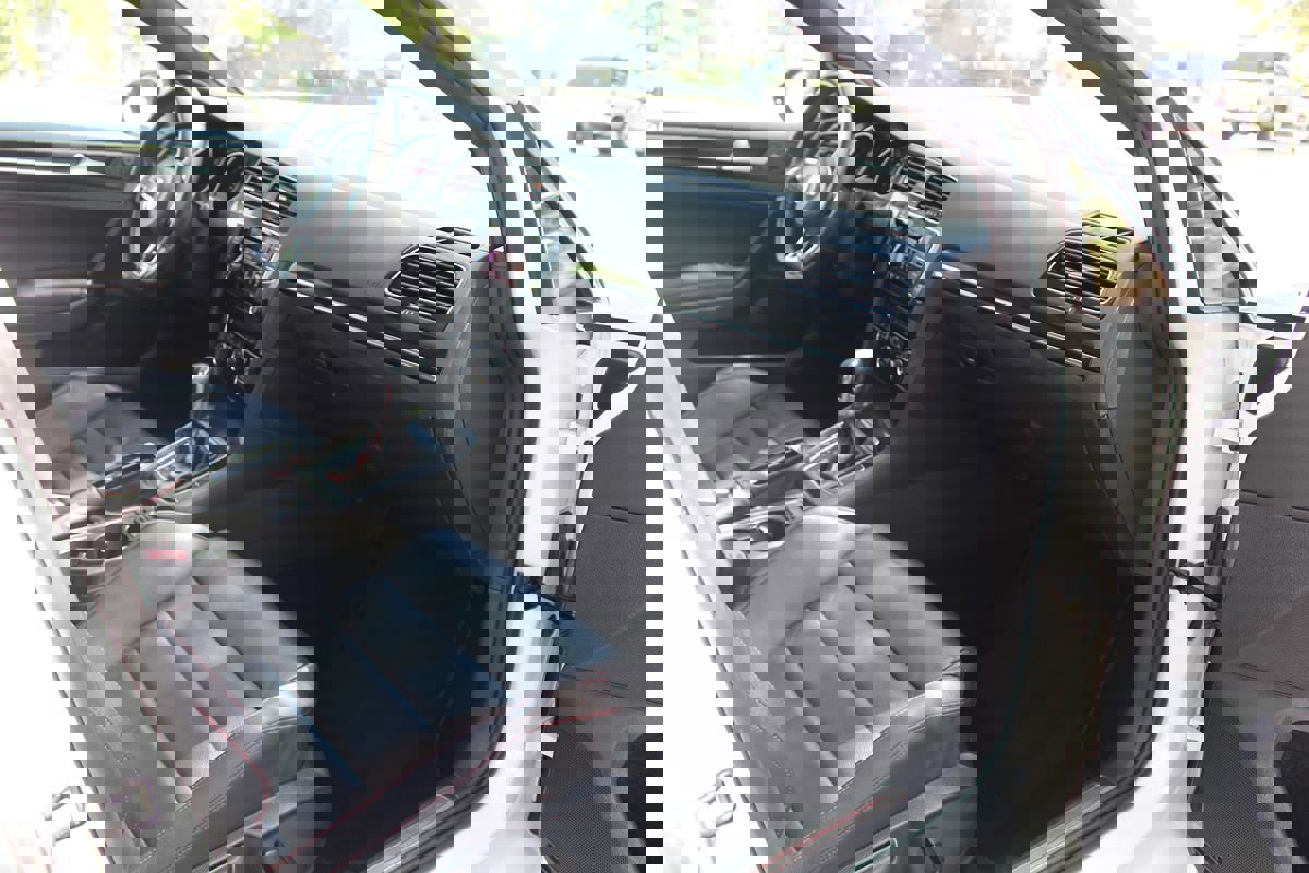 Used 2015 Volkswagen GTI Autobahn image 19