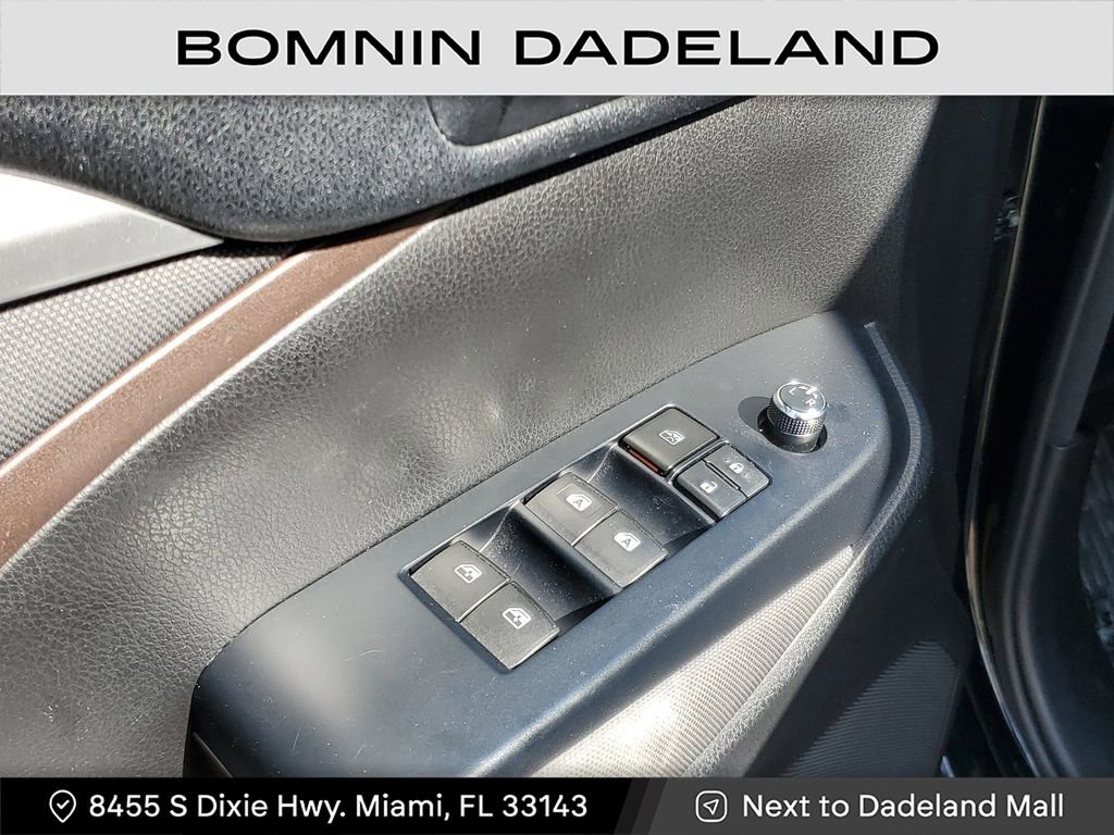 Used 2018 Toyota Highlander Plus image 14