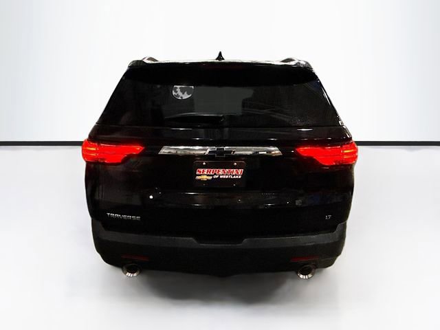 Used 2023 Chevrolet Traverse LT image 7