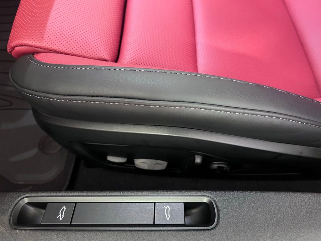 Certified 2026 Porsche 911 Targa 4S image 31