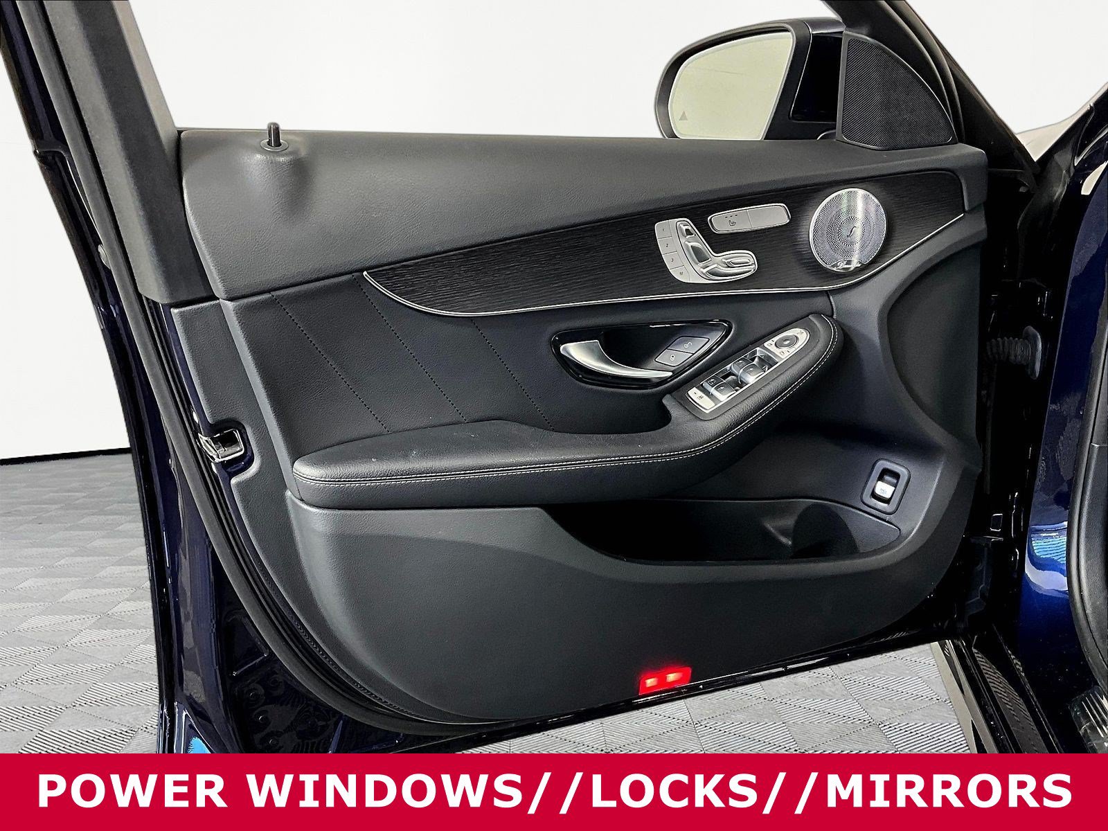 Used 2021 Mercedes-Benz C 300 4MATIC Sedan image 19
