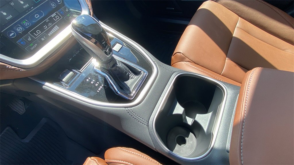 New 2025 Subaru Outback Touring XT image 22