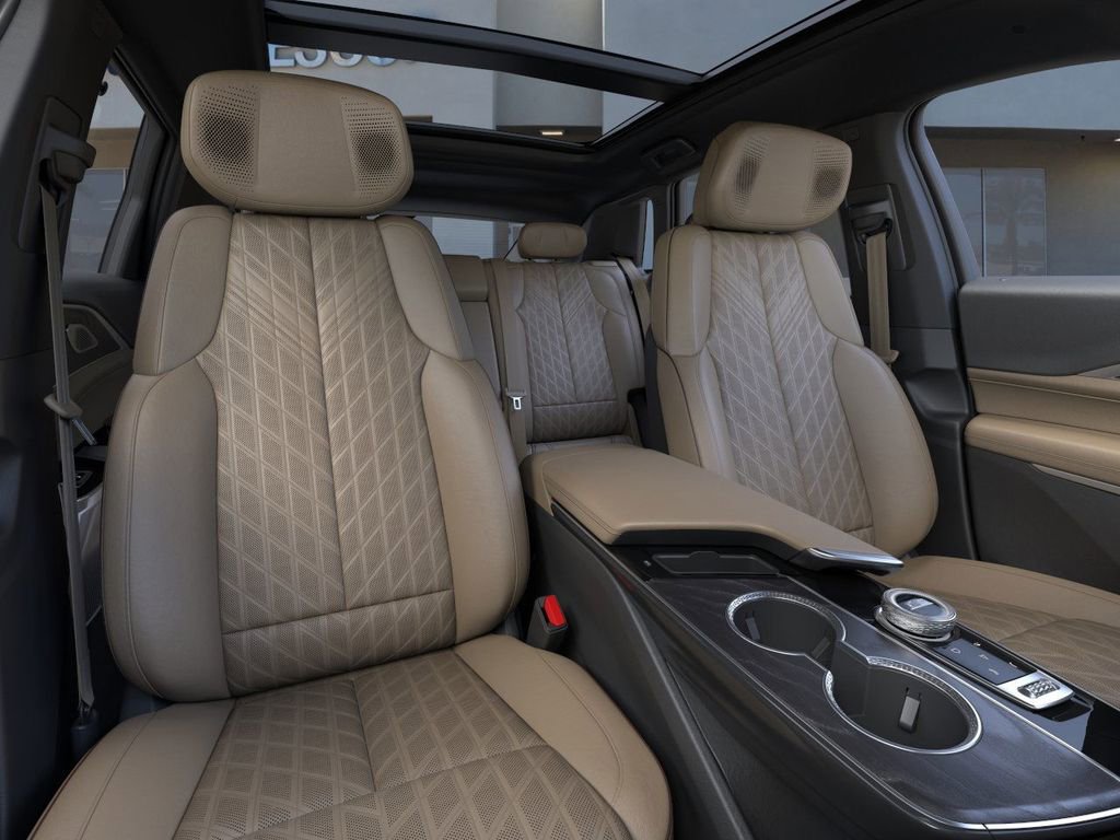 New 2026 Cadillac Lyriq Signature Luxury image 16
