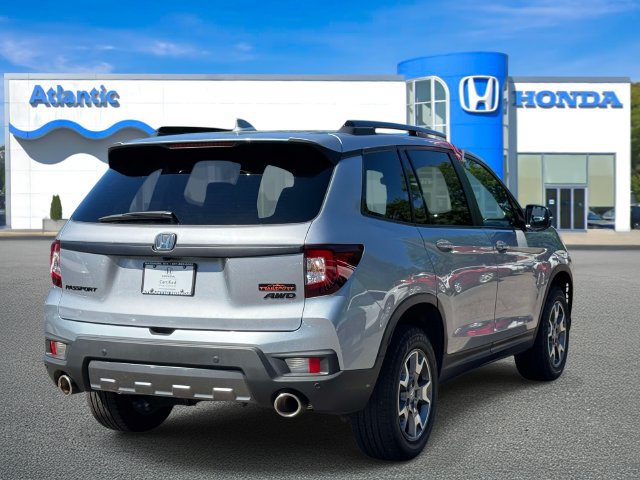 Used 2023 Honda Passport TrailSport image 5