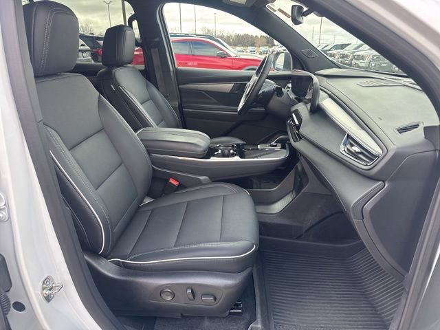 Used 2025 Buick Enclave Preferred w/ Trailering Package, 5000 lbs. image 17