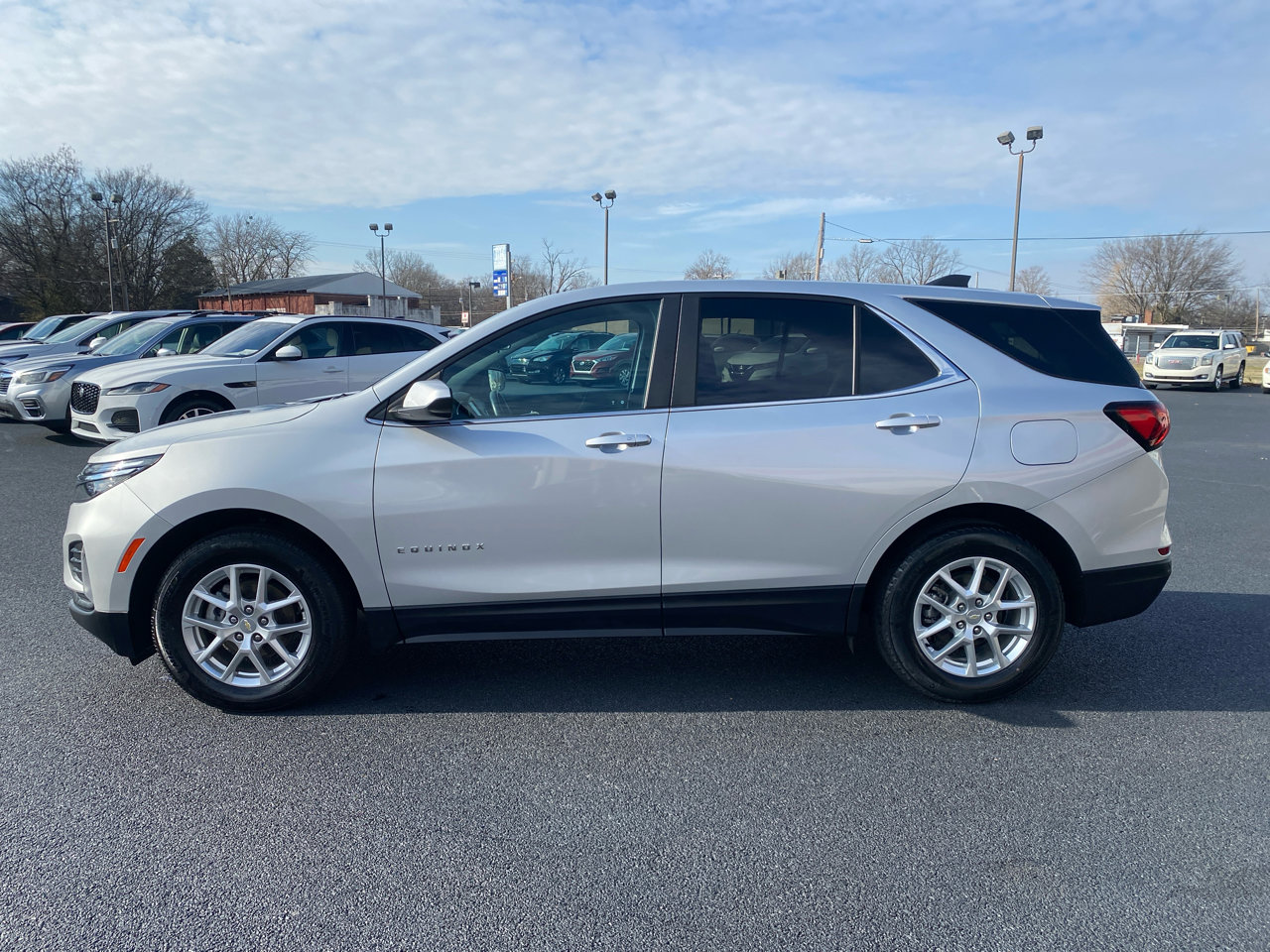 Used 2022 Chevrolet Equinox LT image 8