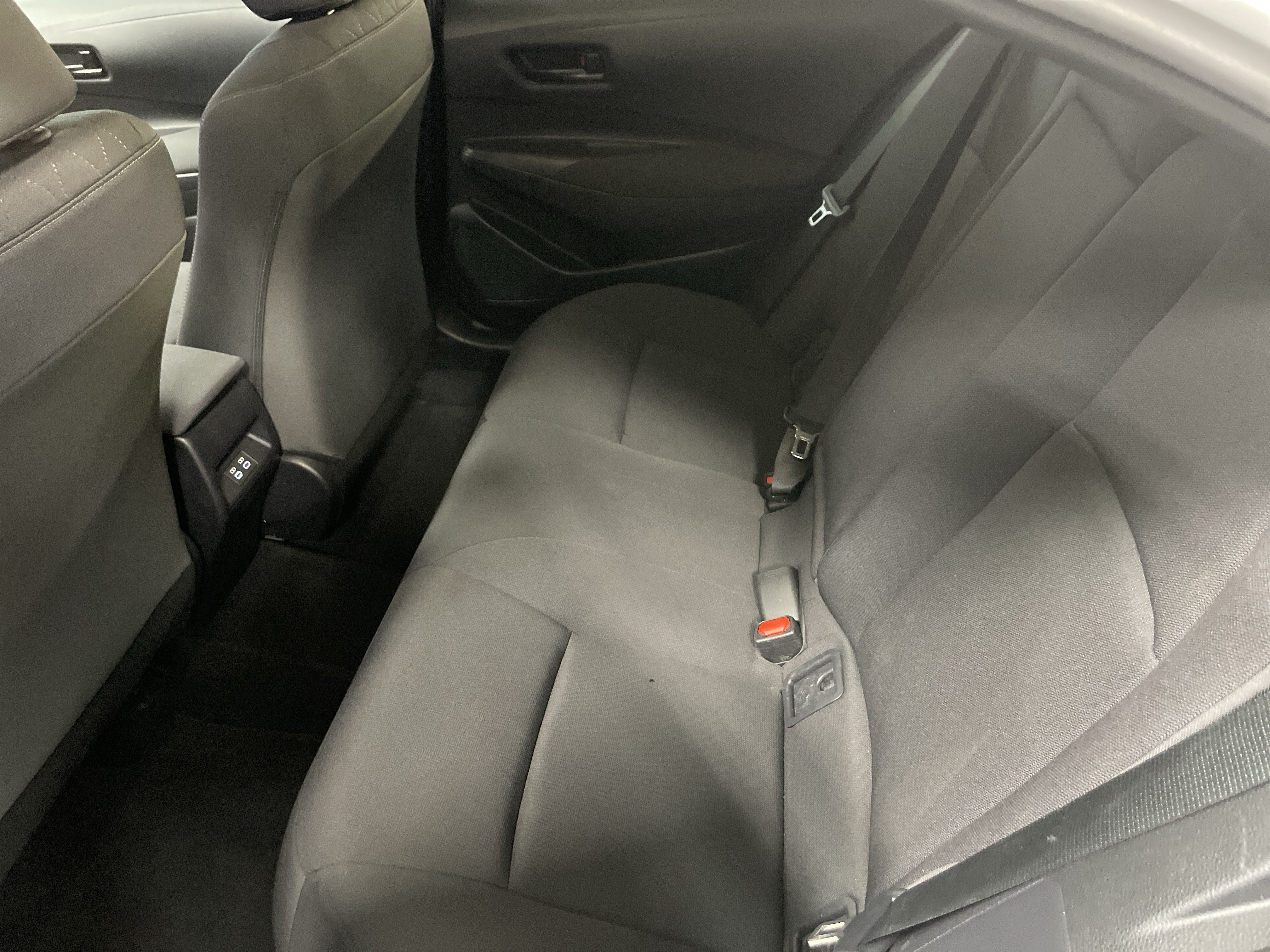 Certified 2025 Toyota Corolla LE FWD image 32