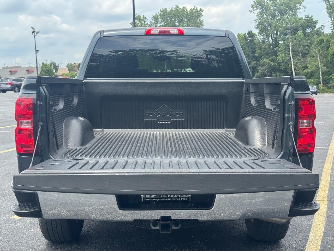 Used 2018 Chevrolet Silverado 1500 LT w/ All Star Edition AWD/4WD image 5