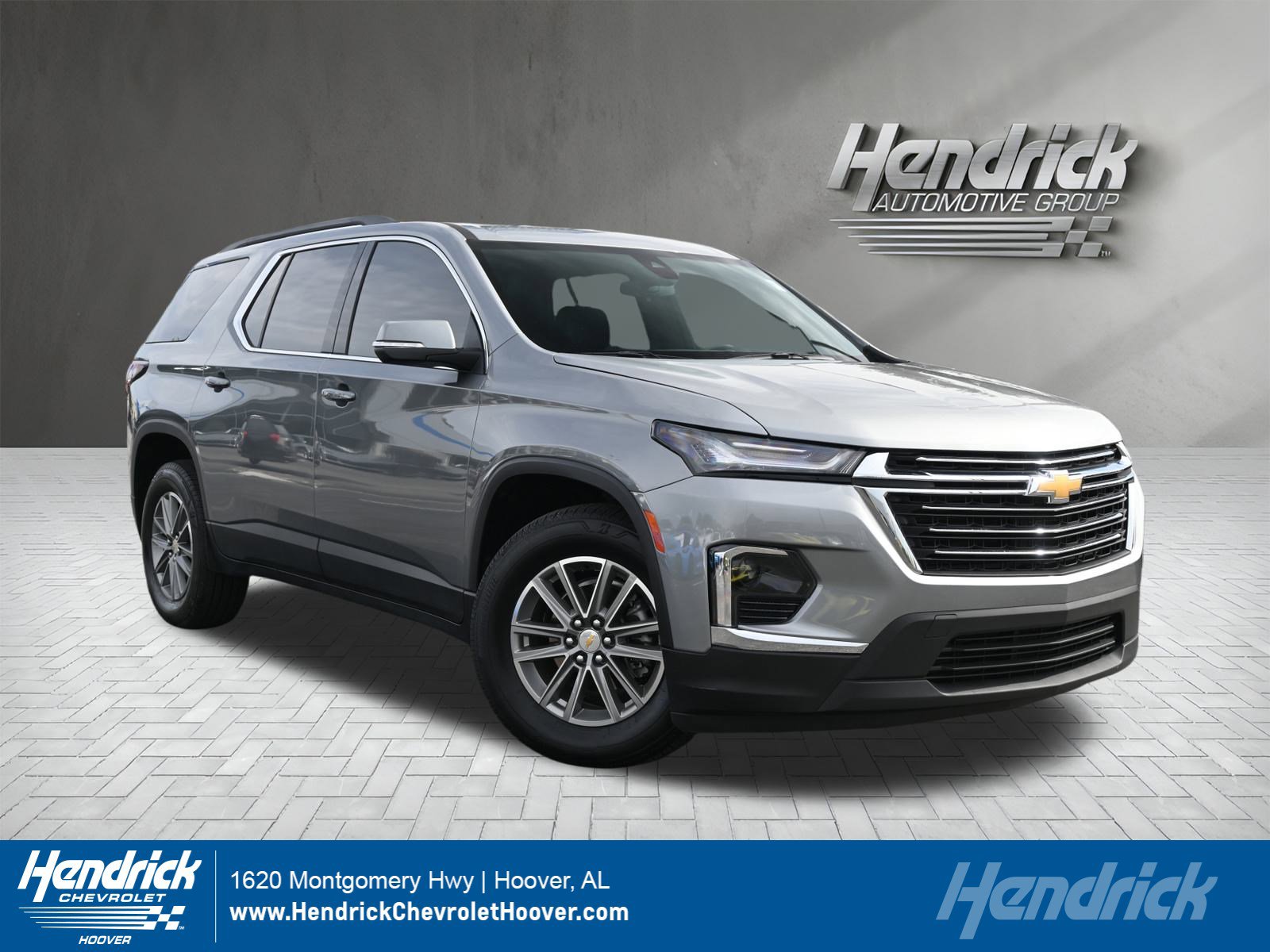Used 2023 Chevrolet Traverse LT