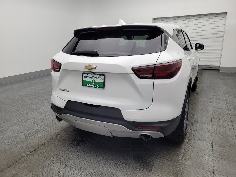 Used 2023 Chevrolet Blazer LT image 7