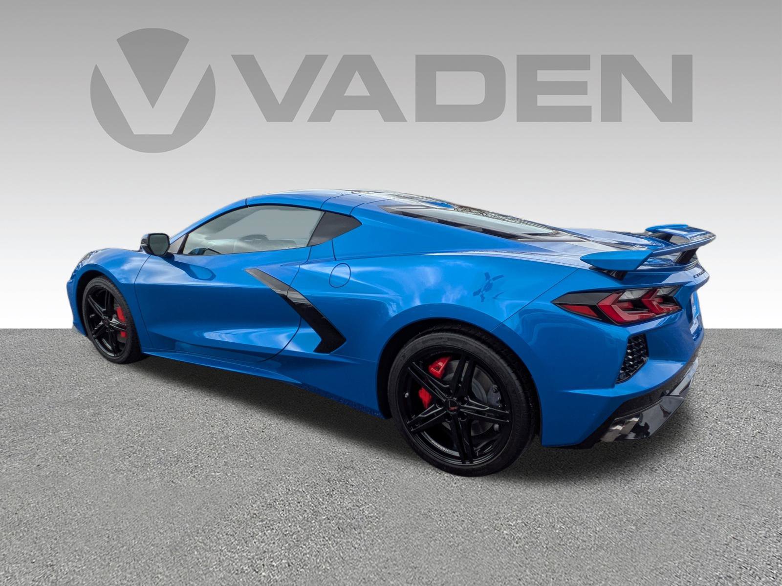 New 2026 Chevrolet Corvette Stingray Premium Cpe w/ Z51 Performance Package image 25