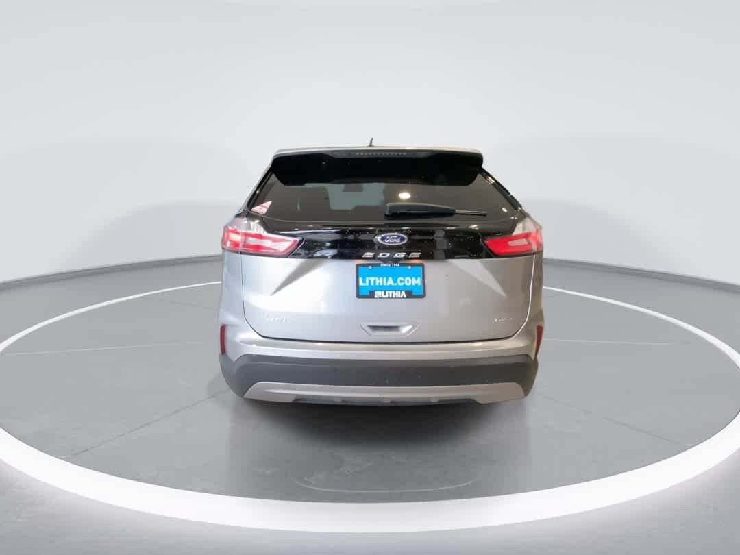 Used 2022 Ford Edge SEL AWD/4WD image 7