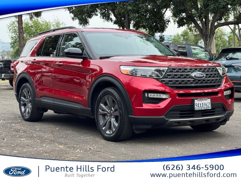 Used 2022 Ford Explorer XLT w/ Equipment Group 202A image 1