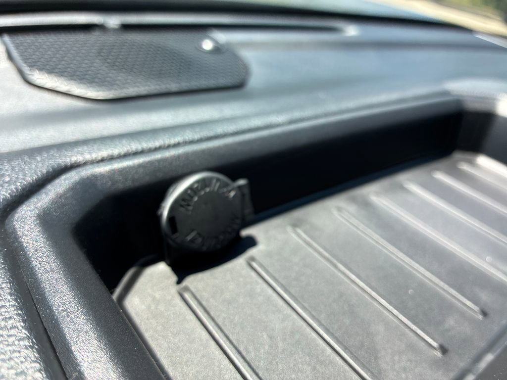 New 2026 Toyota Tundra Limited AWD/4WD image 38
