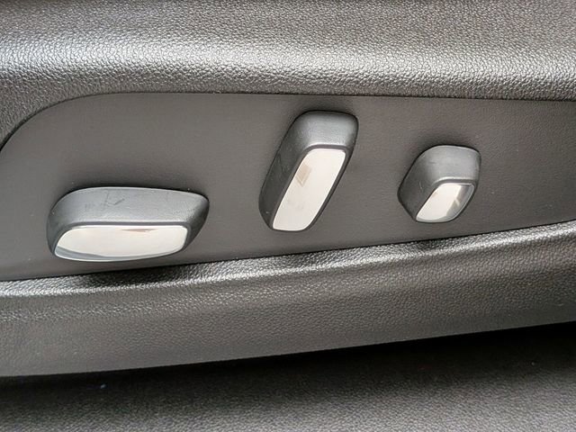 New 2026 Cadillac XT5 Premium Luxury w/ LPO, Floor Liner Package image 20