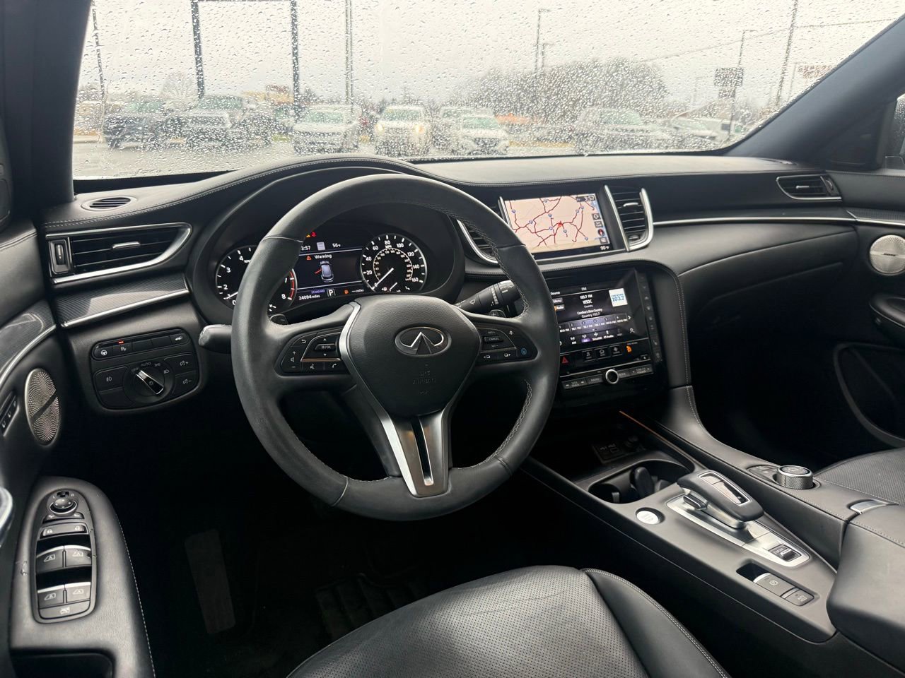 Used 2023 INFINITI QX50 Sport image 5