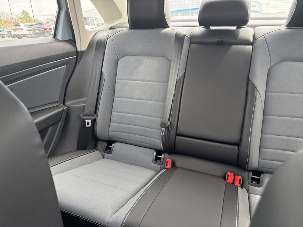 New 2026 Volkswagen Jetta SE image 13