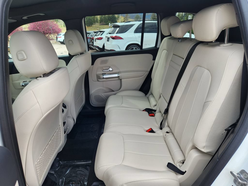 New 2026 Mercedes-Benz GLB 250 4MATIC image 11