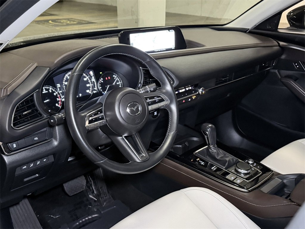 Used 2023 MAZDA CX-30 AWD 2.5 S w/ Premium Package image 17