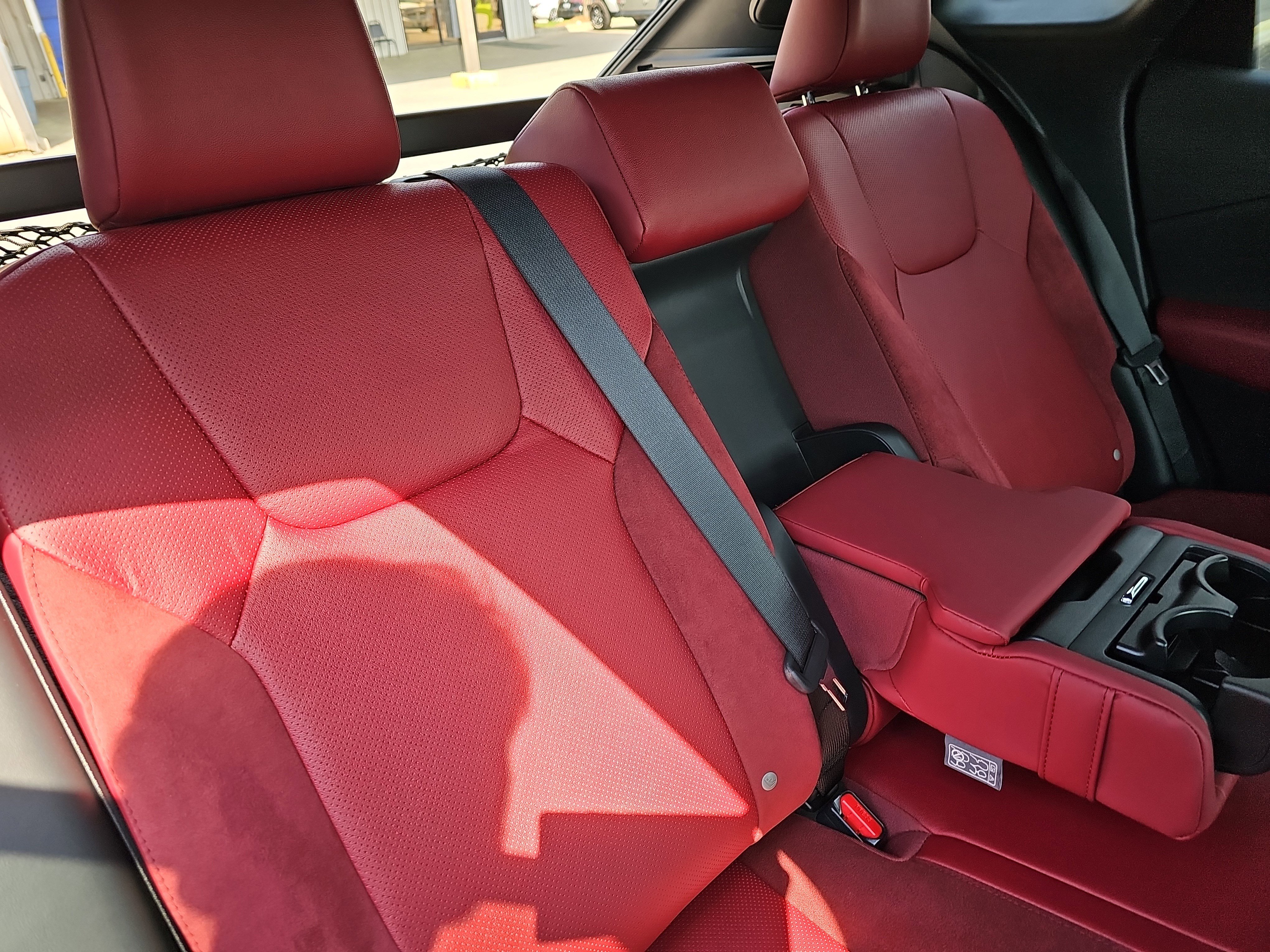 Used 2024 Lexus RX 500h F Sport w/ Convenience Package image 12