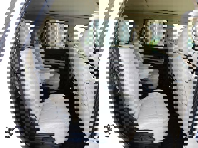 Used 2021 Ford Expedition Platinum image 12