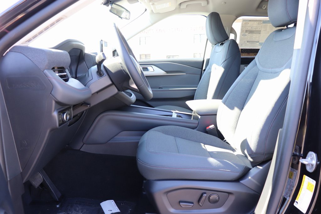 New 2026 Ford Explorer Active image 2