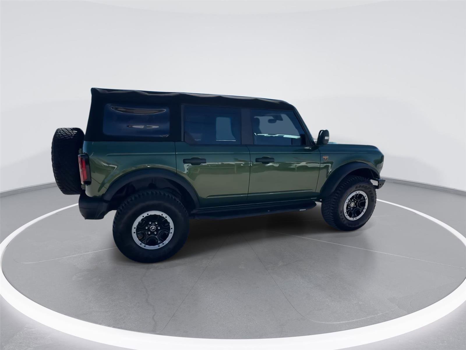 Certified 2023 Ford Bronco Badlands image 9