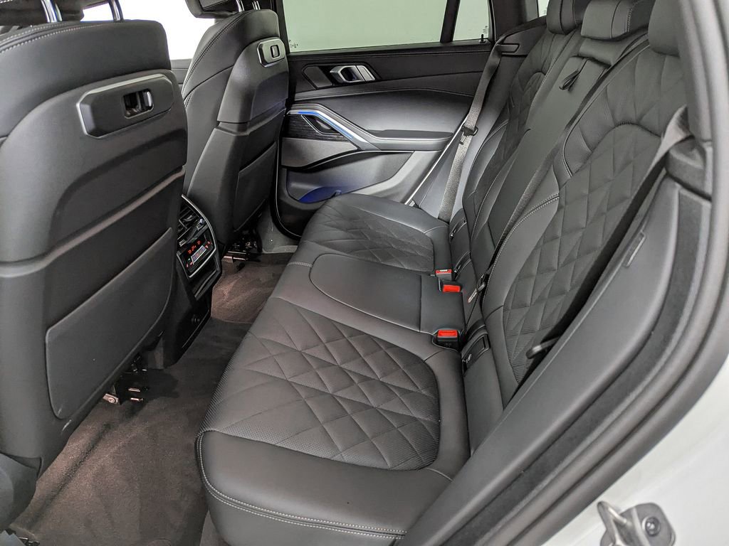 Used 2026 BMW X6 xDrive40i image 46