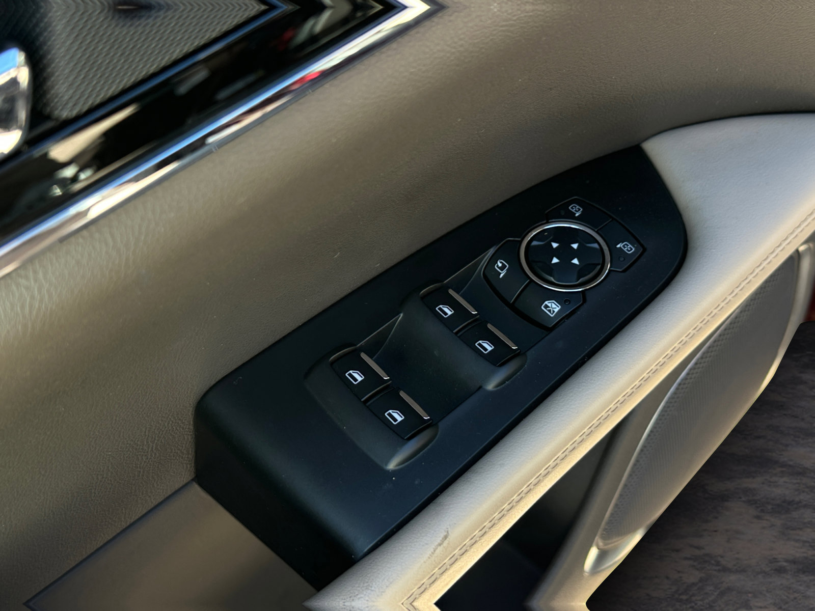 Used 2023 Lincoln Nautilus Reserve AWD/4WD image 20