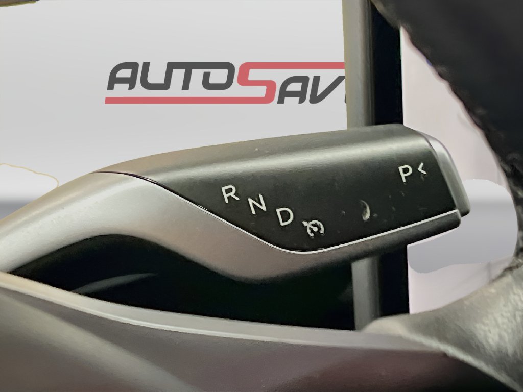 Used 2024 Tesla Model Y Long Range AWD/4WD image 16