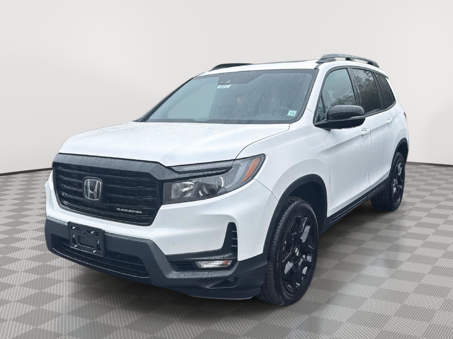 Certified 2025 Honda Passport Black Edition image 1