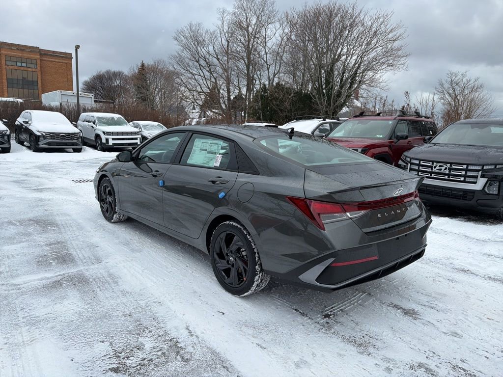 New 2026 Hyundai Elantra Sport image 5
