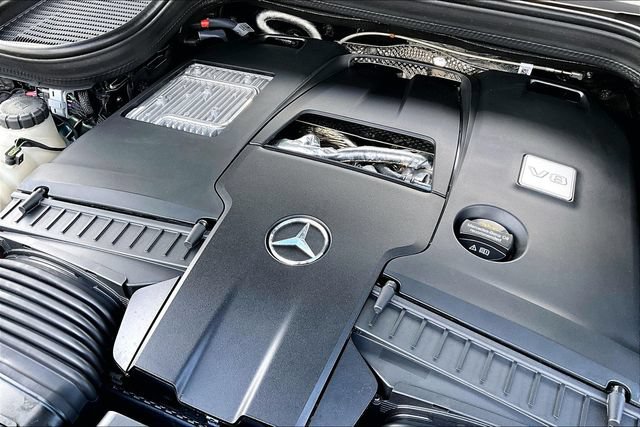 Certified 2025 Mercedes-Benz GLS 580 4MATIC image 32