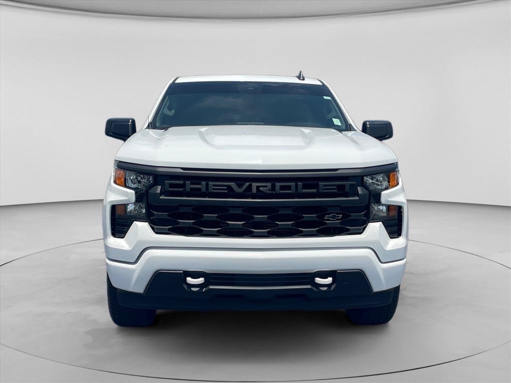 Used 2026 Chevrolet Silverado 1500 Custom w/ LPO, Dark Essentials Package AWD/4WD image 2