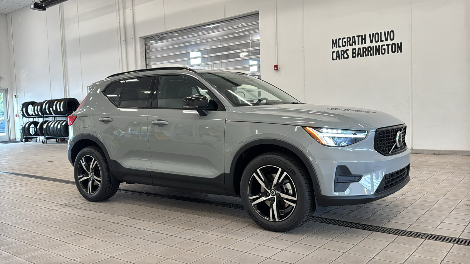 New 2026 Volvo XC40 B5 Core w/ Protection Package Premier AWD/4WD image 3
