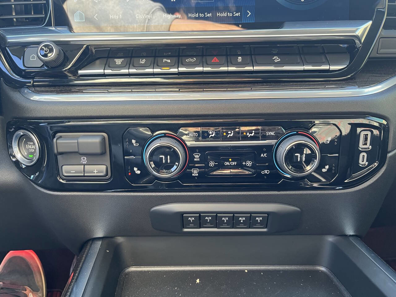 Used 2025 Chevrolet Silverado 2500 LT w/ Trail Boss Package image 23