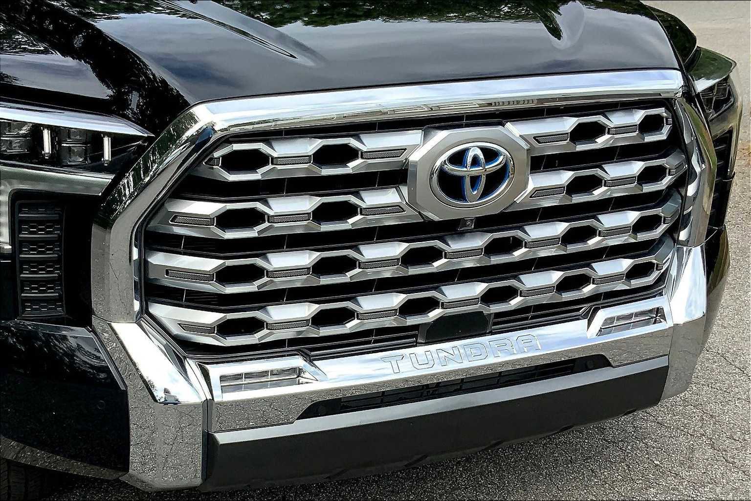 Used 2023 Toyota Tundra 1794 Edition image 28